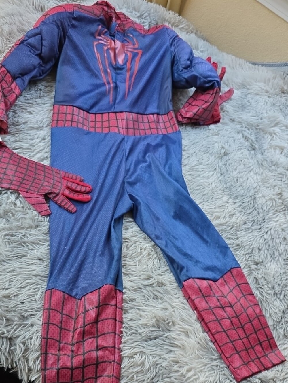 Disney Red and Blue Spider Hero Kids Costume with Masked Gloves - Picture 2 of 16